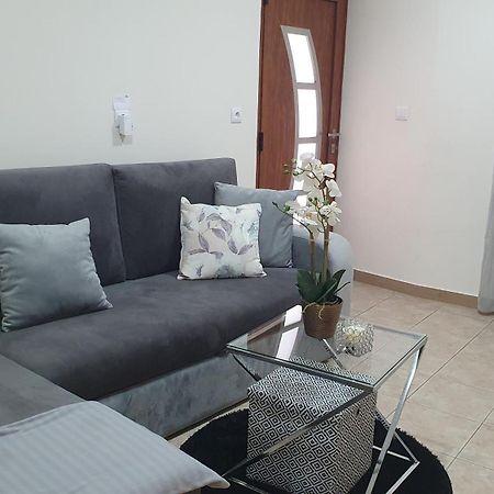 Apartamento T2 Zona Rural วิลานอวา ดิ ไปวา ภายนอก รูปภาพ