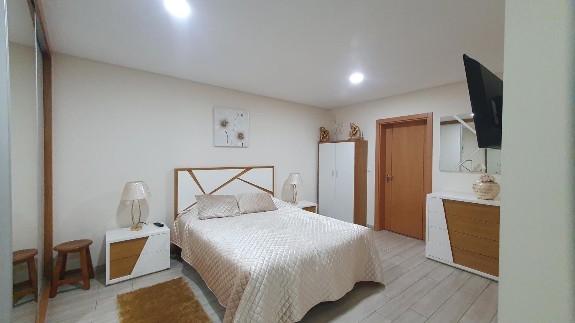 Apartamento T2 Zona Rural วิลานอวา ดิ ไปวา ภายนอก รูปภาพ